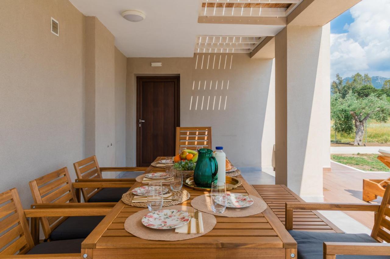 Melena Premium Suites Roda  Exterior foto
