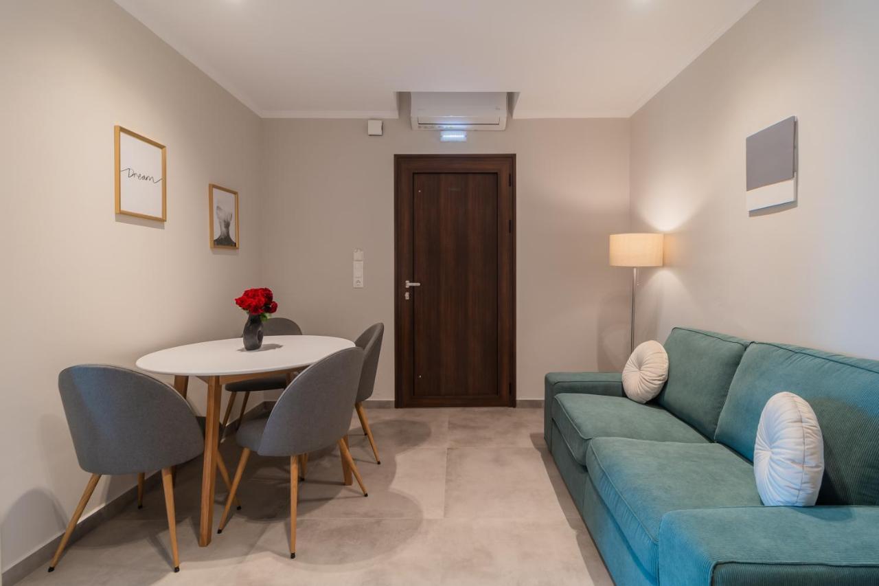 Melena Premium Suites Roda  Exterior foto