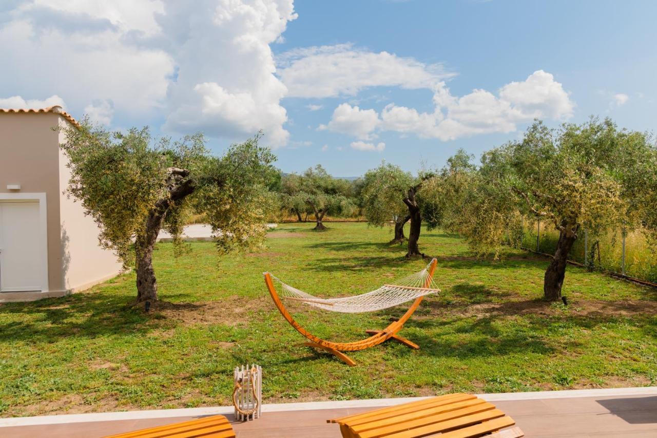 Melena Premium Suites Roda  Exterior foto